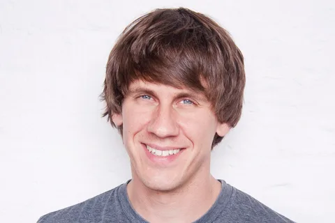 Foursquare kurucusu şirket değerinin düşmesi nedeniyle CEO’luk görevinden ayrıldı