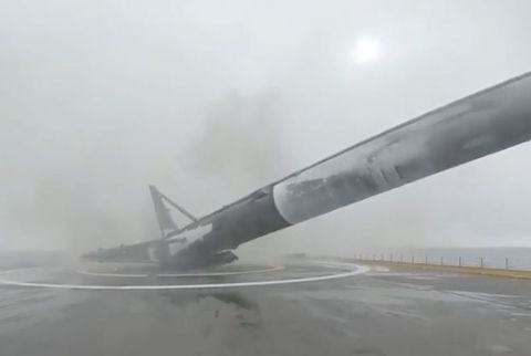 SpaceX roketi Falcon 9’un patlama anı videosu paylaşıldı