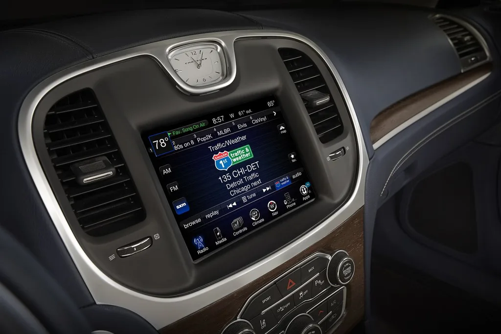 Fiat Chrysler 2016’da CarPlay ve Android Auto entegrasyonunu sunacak
