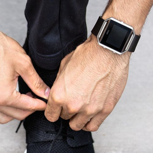 Fitbit Blaze akıllı saatte fitness takip özelliği ön planda