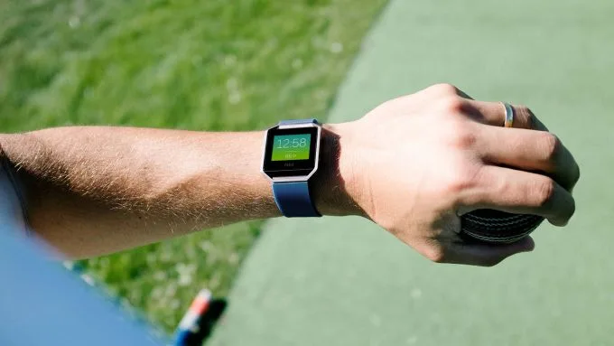 fitbit-blaze-060116-2