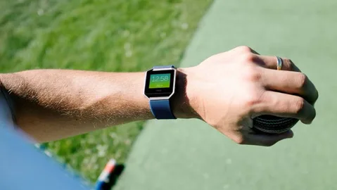 Fitbit Coin’i satın alarak ödeme çözümlerine göz kırpıyor