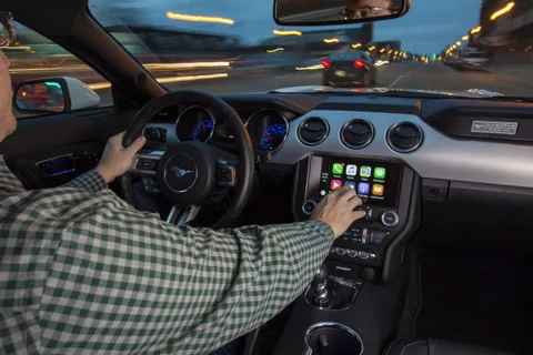 Ford CarPlay ve Android Auto’yu bu yıl içinde otomobillerine getiriyor