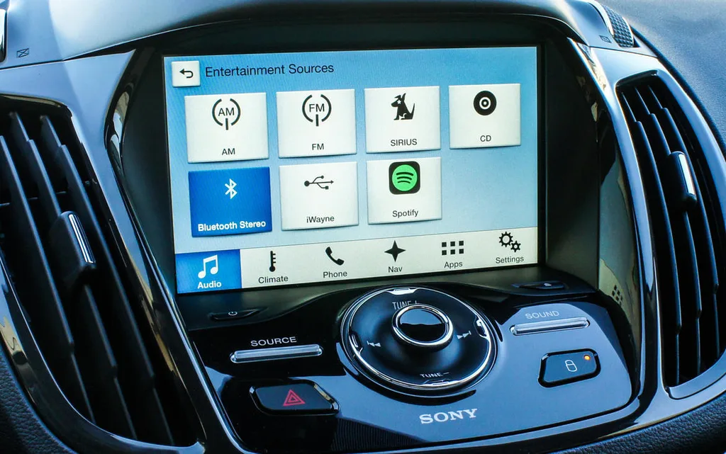 Ford Sync 3’e Android Auto ve CarPlay destekleri