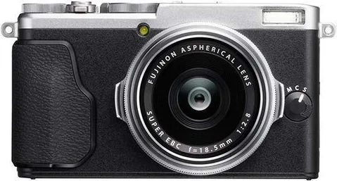 Fujifilm X70: X100’den daha küçük, geniş ve ucuz