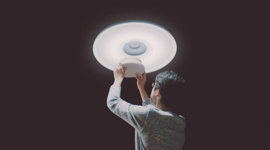 sony-multifunctional-light-140116-2