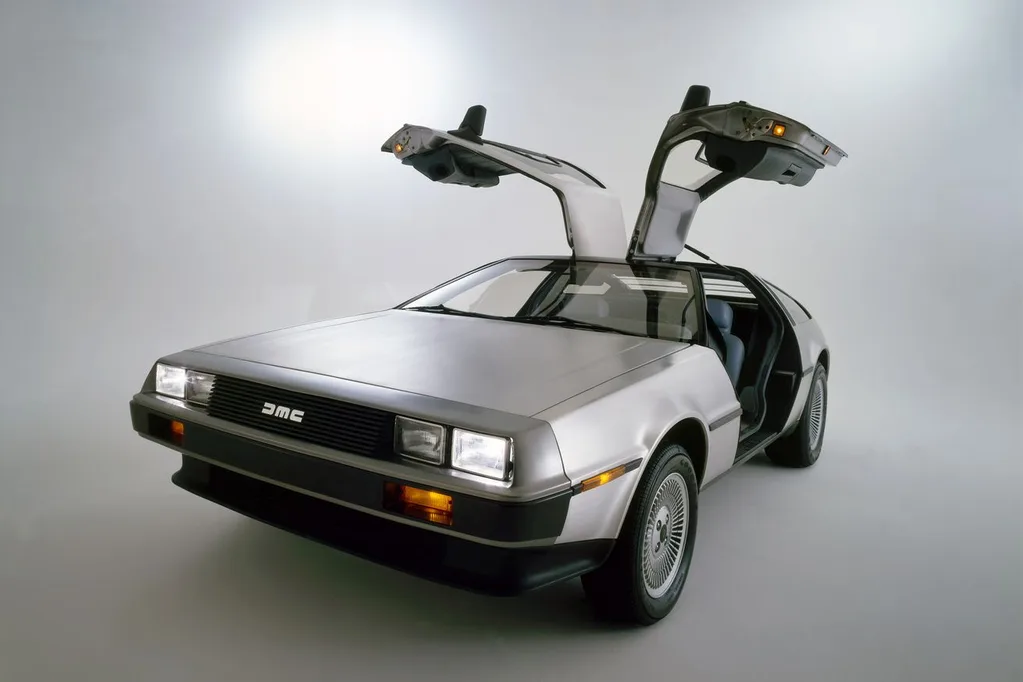DeLorean için hazırlanan reklam filmi mesajı izleyiciye bırakıyor