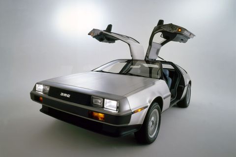 DeLorean için hazırlanan reklam filmi mesajı izleyiciye bırakıyor