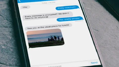 Signal mesajlaşma uygulamasının geliştiricisi Apple’a katılıyor