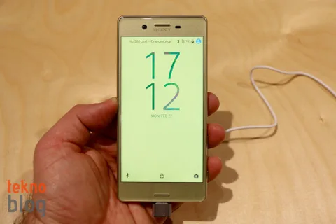 Sony Xperia X ve Xperia XA Türkiye’de satışa sunuluyor