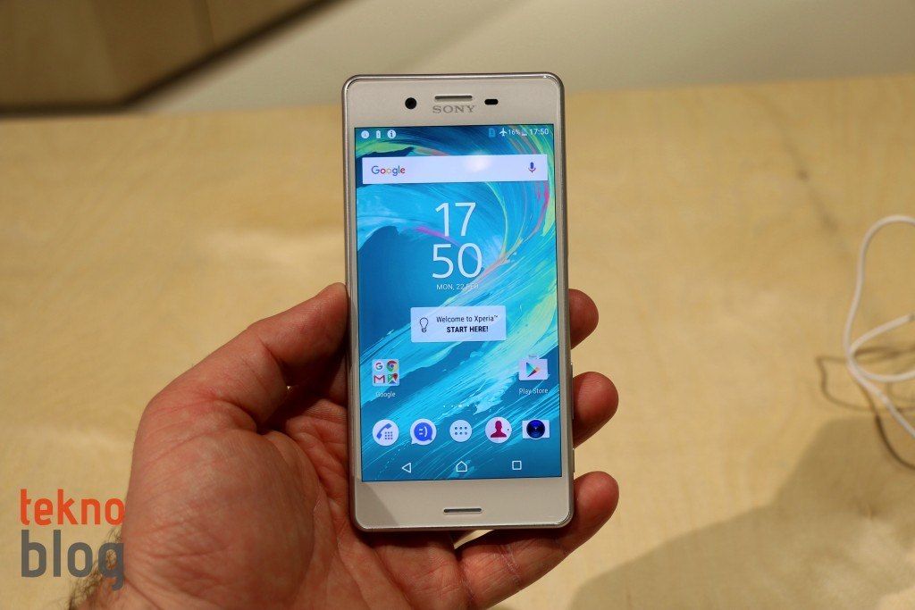 sony xperia beta program