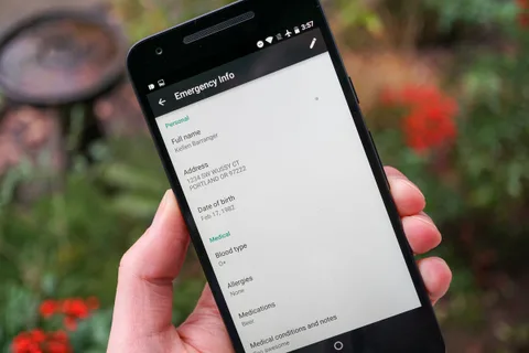 Android N kilit ekranı acil durum bilgilerini gösterebilecek