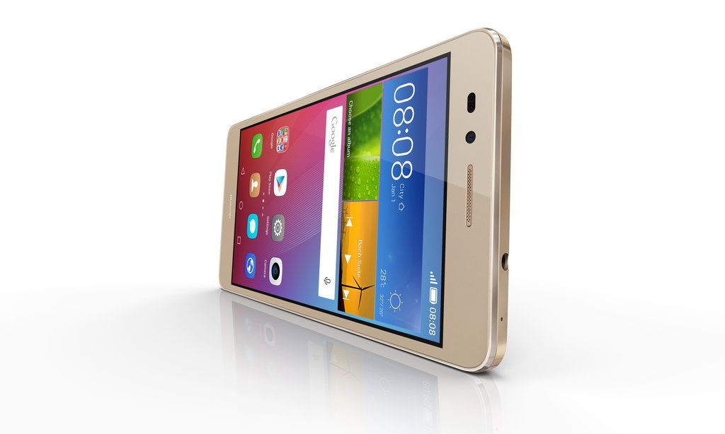 Huawei GR5 tasarımı ve teknik özellikleriyle gençleri hedefliyor