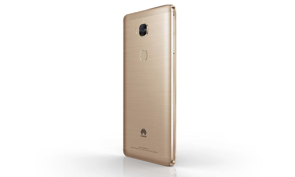 Huawei GR5 tasarımı ve teknik özellikleriyle gençleri hedefliyor