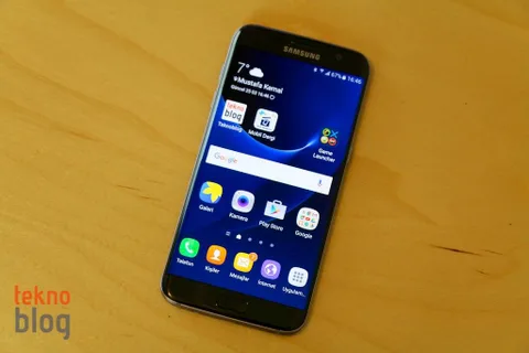 Samsung üst segment telefon satışlarında eski günleri arıyor