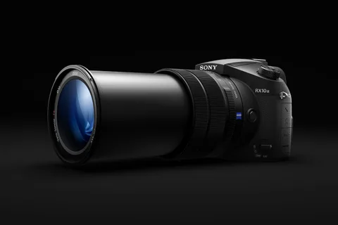 Sony RX10 III ile zum aralığı üçe katlandı