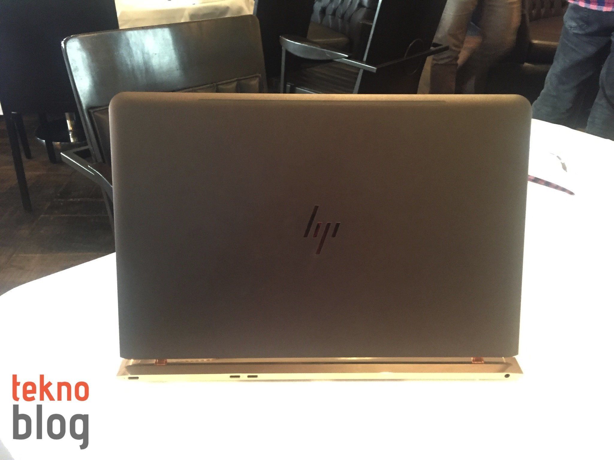 HP Spectre 13 Türkiye’ye Harvey Nichols ile giriş yapıyor
