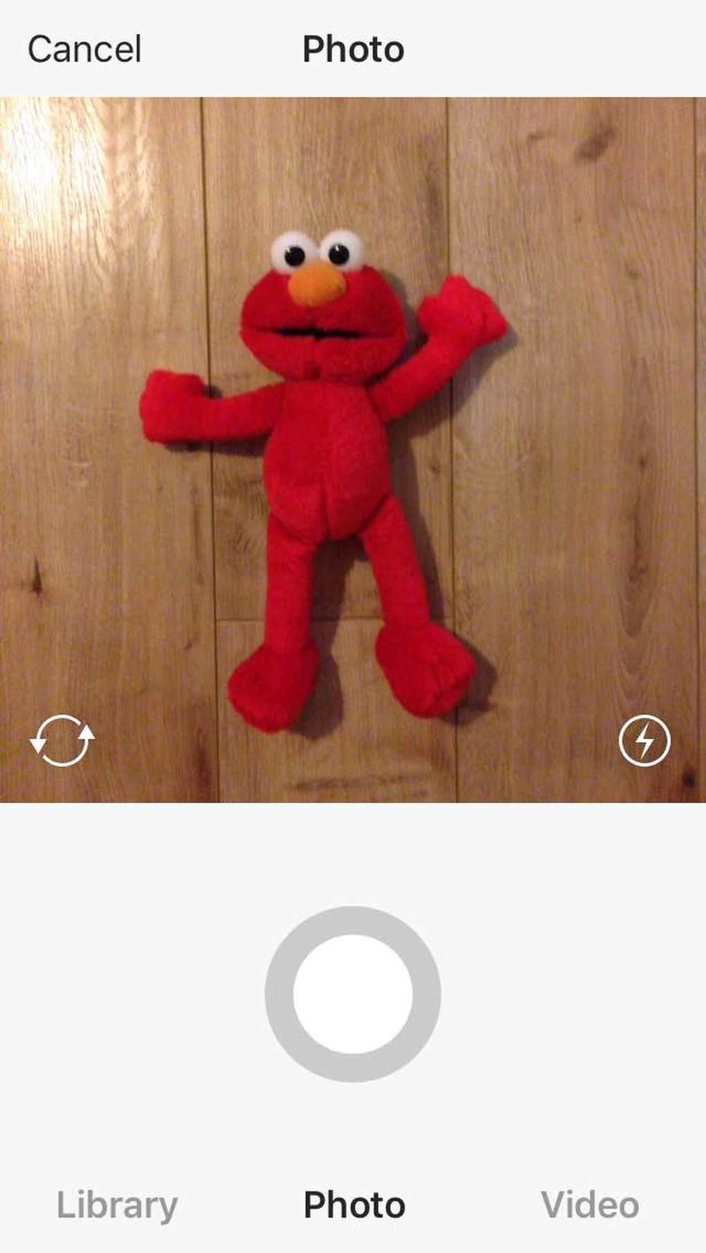 Instagram yeni tasarım ile siyah ve beyaza yönelebilir