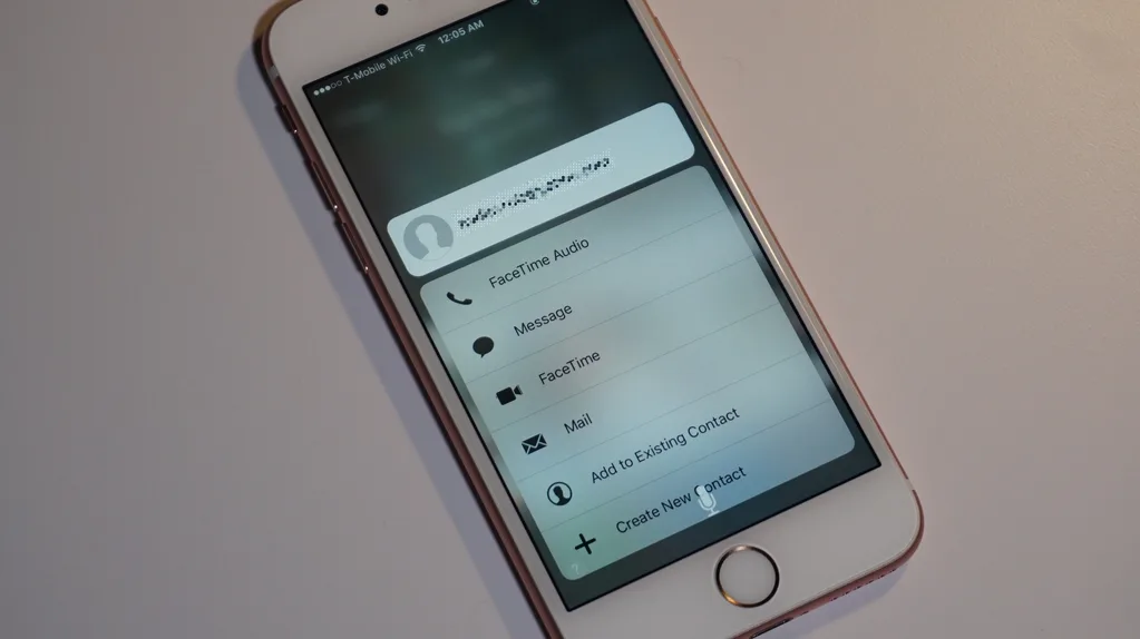 iPhone 6s kilit ekranı açığı 3D Touch ile kişilere erişim imkanı veriyor