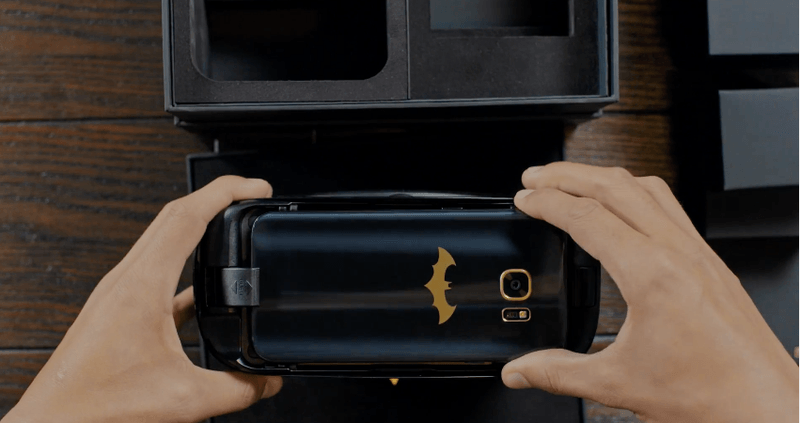 Samsung Galaxy S7 edge Injustice Edition Batman’den esinleniyor