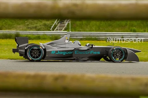 Jaguar Formula E otomobiline ait ilk görüntüler ortaya çıktı