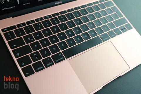 Apple MacBook ve MacBook Pro klavyeleri için tamir programı duyurdu