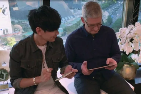 Tim Cook’u GarageBand’in Çin versiyonunu kullanırken izleyin – Video