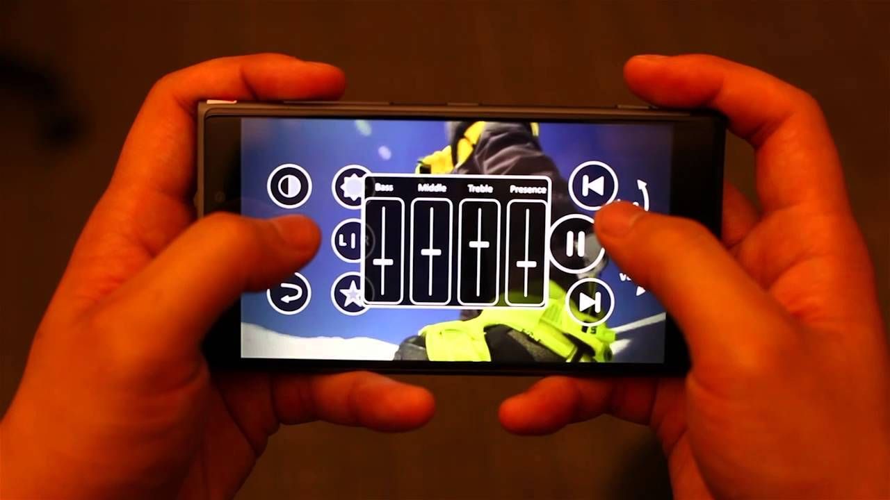 Samsung Gear Fit 2 ve Gear IconX fotoğraflarını açık etti