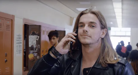 Motorola yeni telefonunun tanıtım tarihini nostaljik videoyla duyurdu