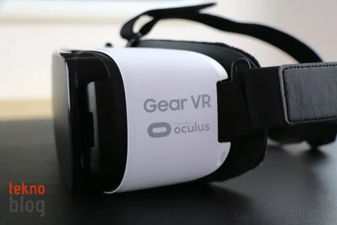 Oculus Gear VR için Galaxy Note 7 desteğini durdurdu