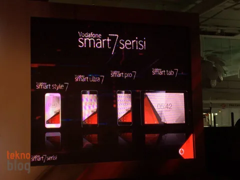 Vodafone Smart 7 ailesi üç akıllı telefon ve bir tabletle geldi