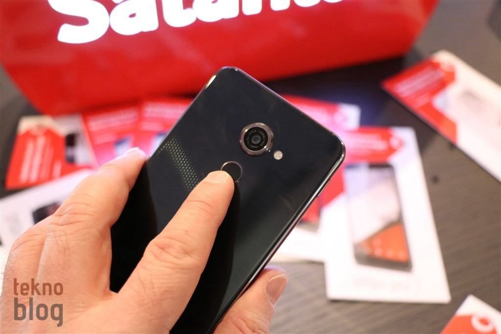 vodafone smart pro 7