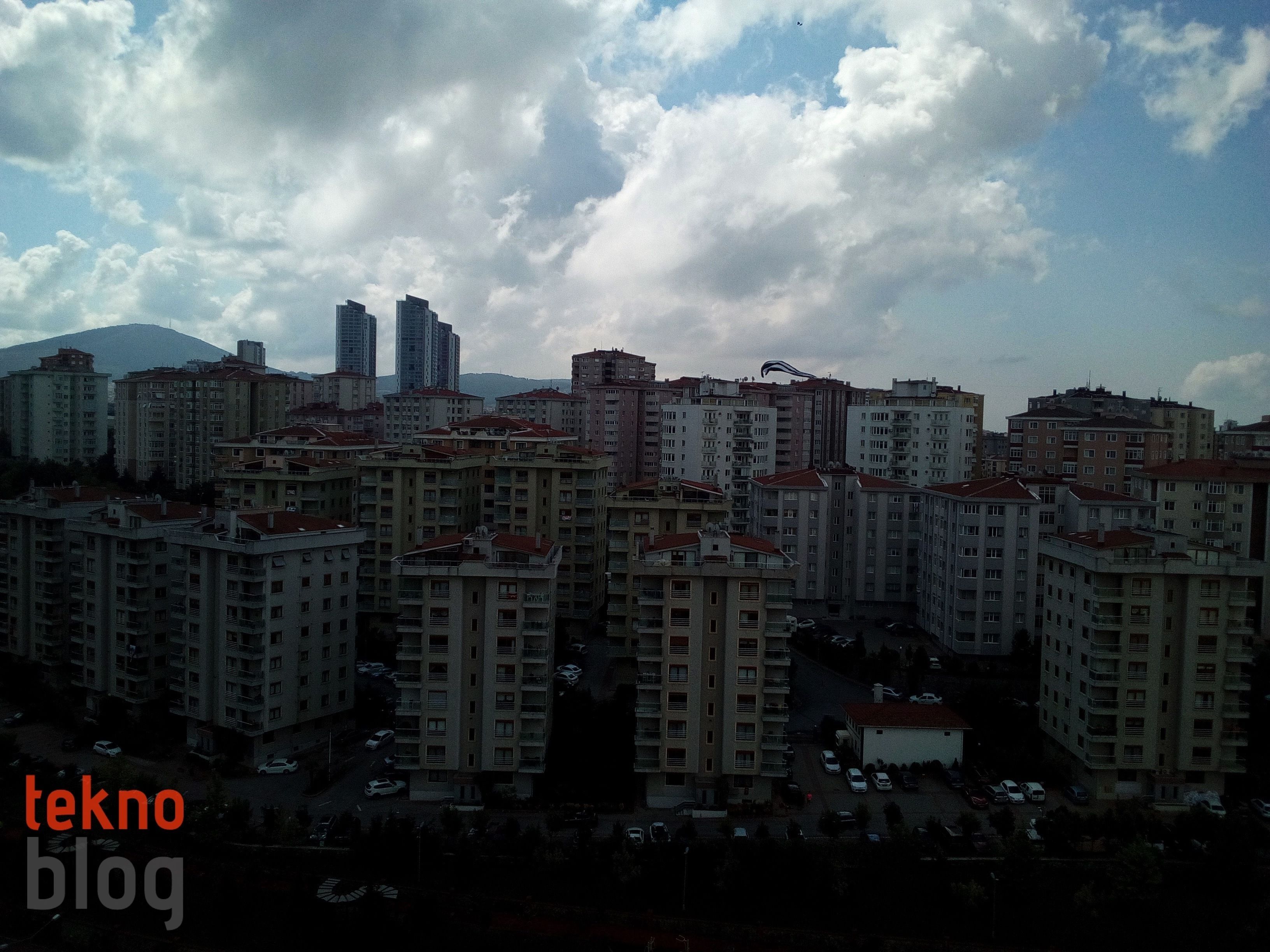 Casper VIA E1 İncelemesi