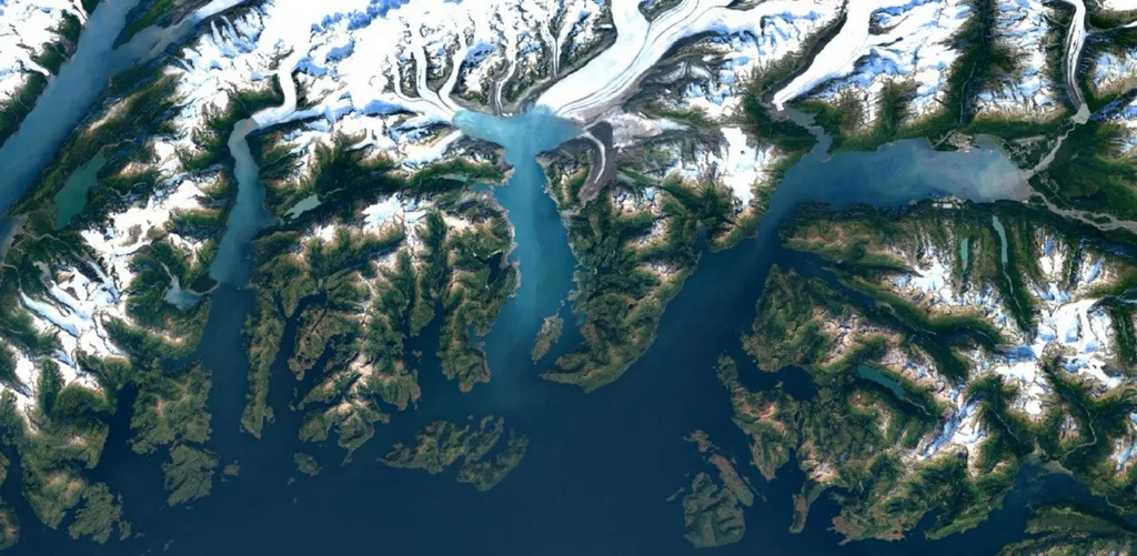 Google Earth ve Haritalar yüksek çözünürlüklü görüntüler sunacak