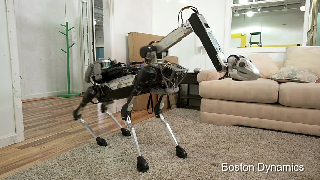Boston Dynamics bu sefer de zürafa boyunlu robot yaptı
