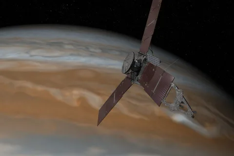 Juno uzay aracı Jüpiter’in yörüngesine yerleşti