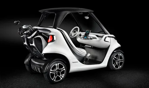 Mercedes-Benz yüksek teknolojili golf arabası geliştirdi
