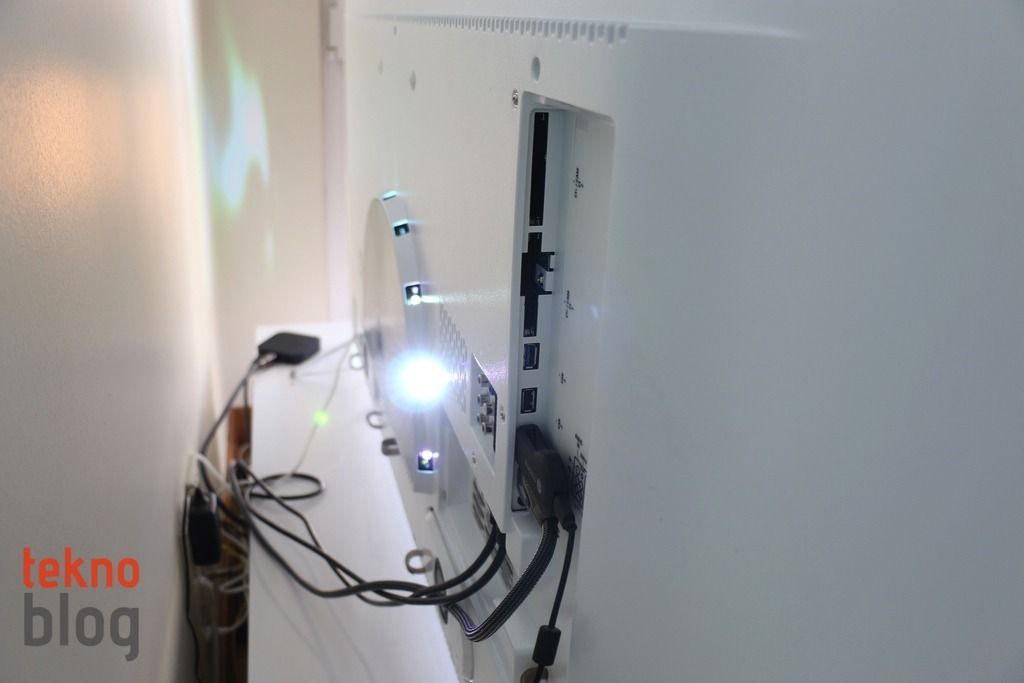 Philips 65PUS8901 AmbiLux 4K UHD TV İncelemesi