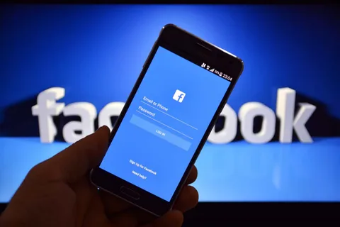 Facebook standart videolar için 4K testine başladı