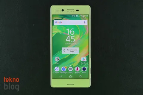 Sony orta segment Xperia X ve X Compact modellerini sonlandırıyor