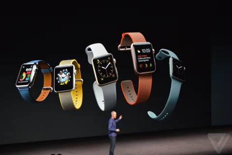 Apple Watch Series 2 yeni nesil versiyonu tanıtıldı