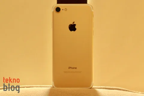 iPhone 7 SIM kilitsiz olarak ABD’de satışa sunuluyor