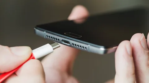 Android telefonlar da kulaklık jakına veda edebilir