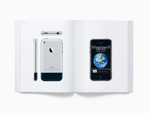 Apple’ın fotoğraf kitabı ikonik tasarımlı ürünlerin geçidini yapıyor