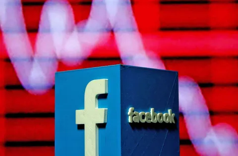 Facebook müzik şirketlerine amatör videolar için ödeme yapmayı teklif etti