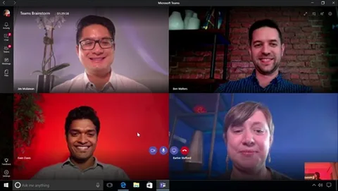 Microsoft Teams iş ortamında Slack’i yenme hedefiyle faaliyete geçiyor