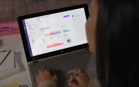 Microsoft Teams iş ortamında Slack’i yenme hedefiyle faaliyete geçiyor