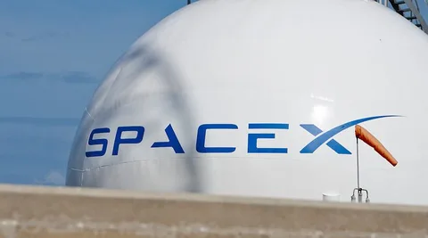 SpaceX’e yeni projeleri için büyük destek