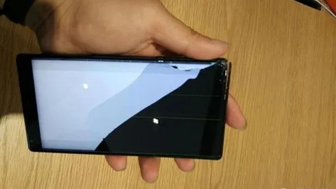 Xiaomi Mi Mix’in çerçevesiz ekran camı kolaylıkla kırılıyor