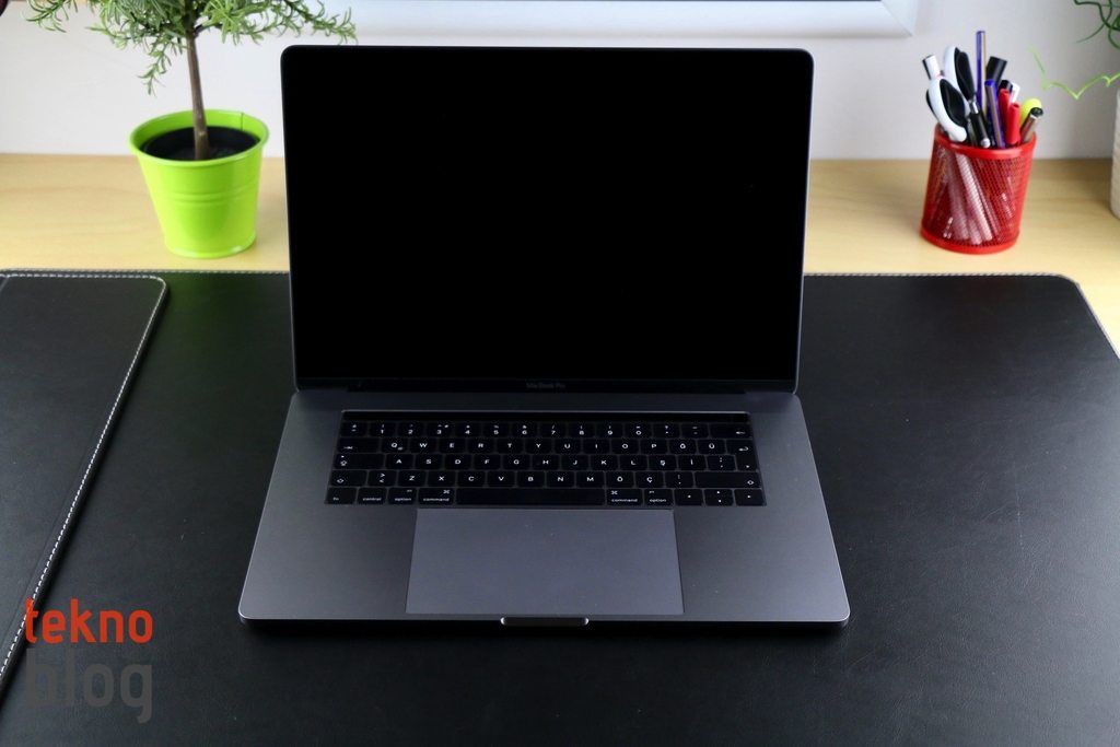 Apple MacBook Pro 2016 İncelemesi
